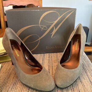 Grey Suede Enzo Angiolini 6M shoes
